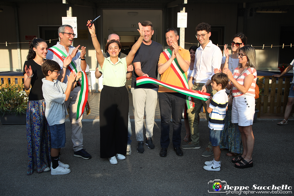 VBS_5440 - Inaugurazione Pizzeria 'Il crìscito'.jpg